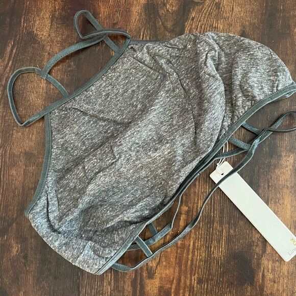 Line&Dot revolve women bralette  - Picture 2 of 5